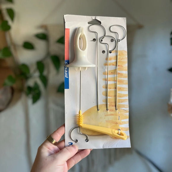 Stainless Steel Spiral Potato Cutter Manual Spiralizer Potato Twister Fry Cutter - Picture 10 of 10